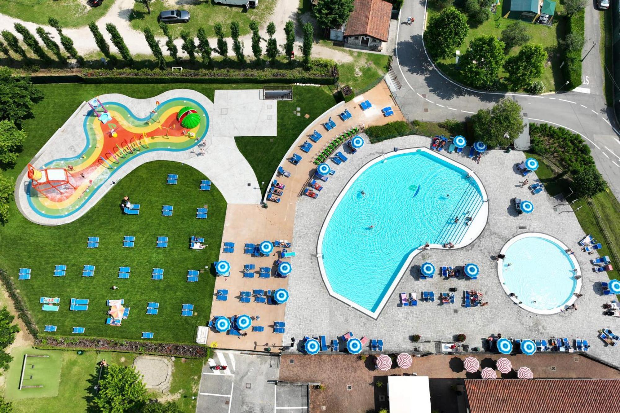 Camping Piantelle Moniga del Garda Ngoại thất bức ảnh