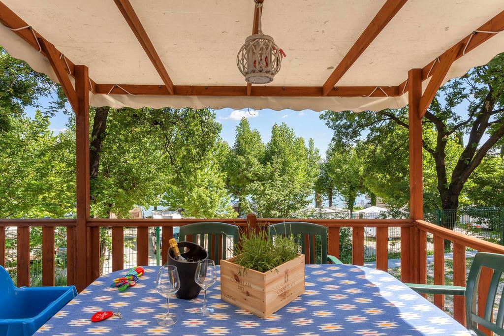 Camping Piantelle Moniga del Garda Ngoại thất bức ảnh