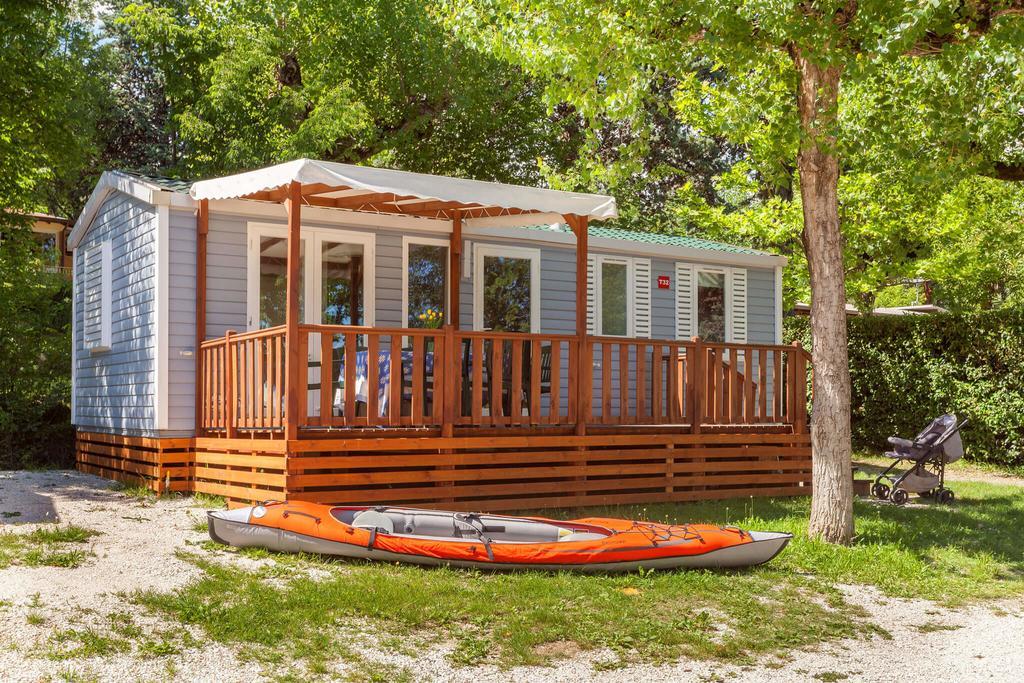 Camping Piantelle Moniga del Garda Ngoại thất bức ảnh