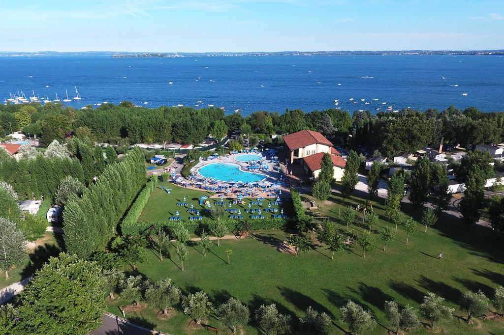 Camping Piantelle Moniga del Garda Ngoại thất bức ảnh