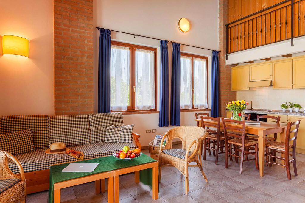Camping Piantelle Moniga del Garda Ngoại thất bức ảnh