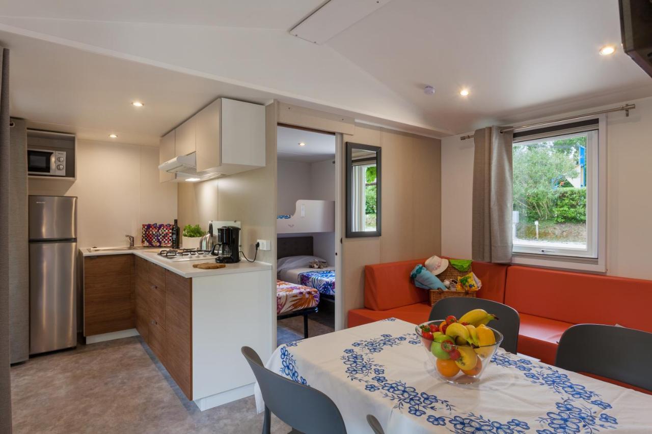 Camping Piantelle Moniga del Garda Ngoại thất bức ảnh